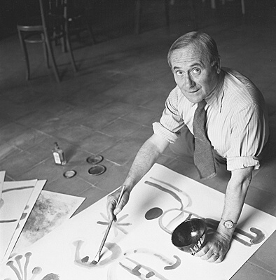 Ernst Scheidegger, "Joan Miró in seinem Atelier am Paseje Credito in Barcelona"